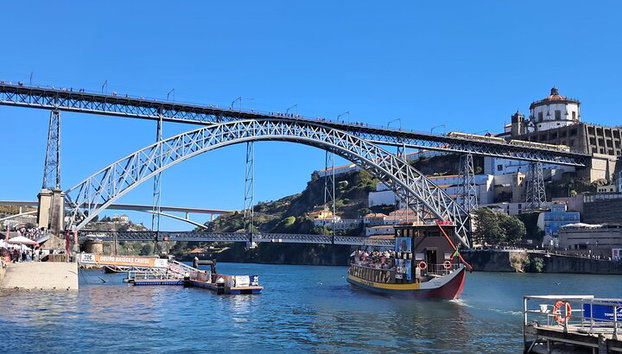 Porto Full Day Private Tour from Lisbon - Photo 5