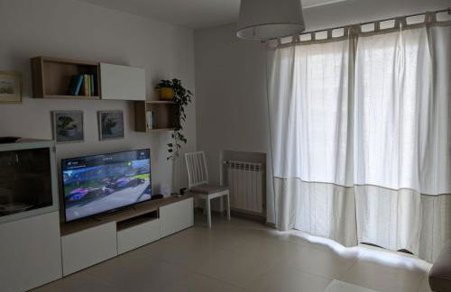 La Casa dei Due Mari - large apartment with parking - Foto 4