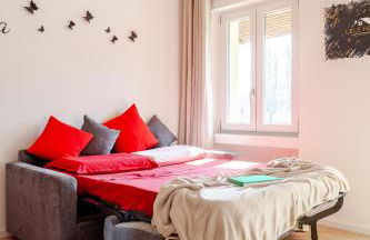 Lele Home Bilocale nel centro città 900m dalla stazione - Foto 10