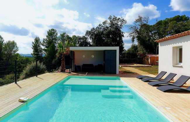 Beautiful Holiday Home With Garden - Foto 14