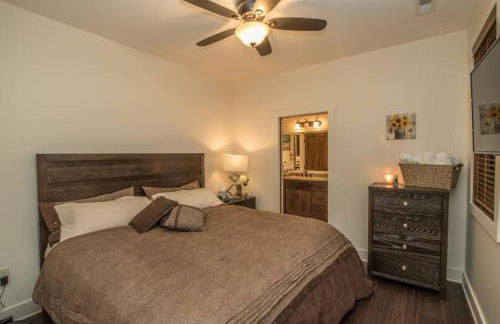 NEW FOREST COTTAGE W/GRILL & DECK:HIKE, FISH, GOLF - Foto 13