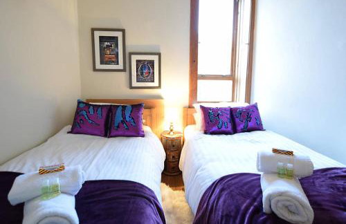 JOIVY Gorgeous Two Bedroom Apartment With Castle Views - Foto 10