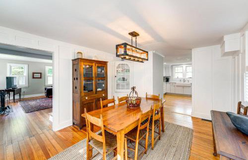 2 Mi to Dtwn 2-Acre Retreat with Large Yard! - Foto 8