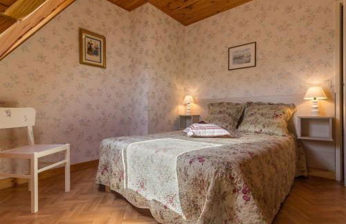 Maison rénovée typique, calme, proche mer, 2 cours fermées, cheminée et équipements pour enfants. - FR-1-306-836 - Foto 5