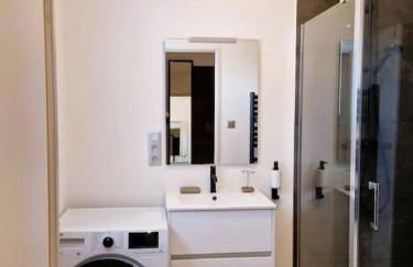 Le Bellay ¤ 2 Chambres ¤ Cour ¤10 mins Centre¤ - Foto 24