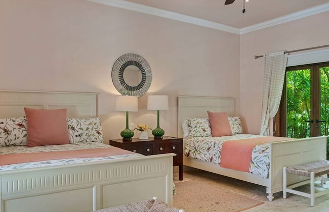 Sophisticated Villas With Private Pools and Staff - Foto 36