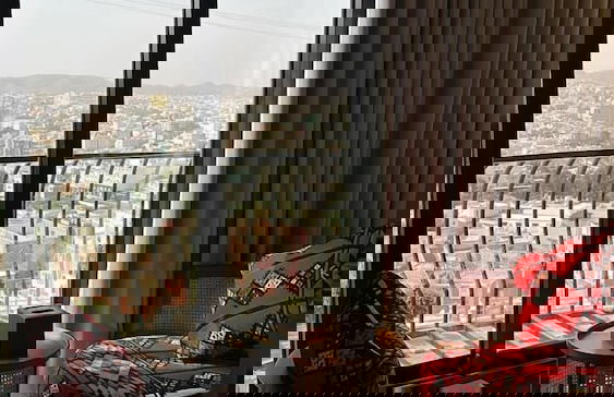 Golden Balcony Hotel - Photo 9