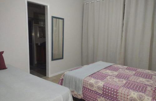 Apartamento amplo 10 mim da praia - Foto 14