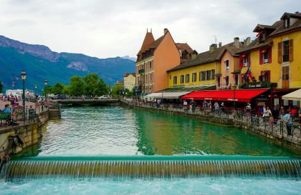 Villa & Appartments des Muriers - 500 m du Lac - Foto 46