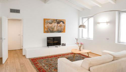 White Moon crema & Parking - Foto 2