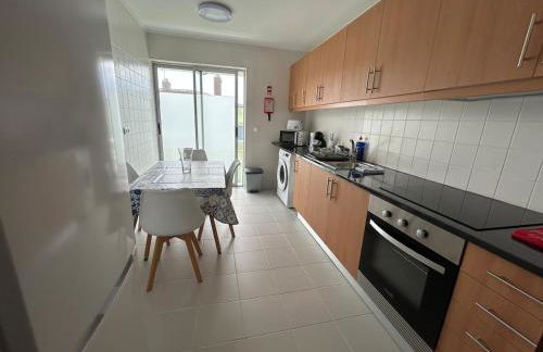 The Quiet Corner - Photo 3