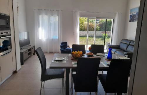 Gîte les gentianes Fleurs des Pyrénées - Foto 10