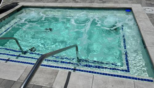 Newly Built Updated 3 Bed 2 and a half bath Creekhouse at Snowcrk Resort 1463 Amazing Mountain Views - Foto 3