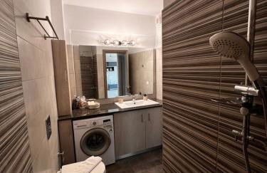 Phils Apartments II - Photo 12