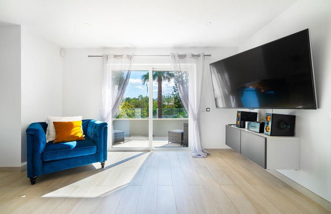 Luxury Almancil Villa With Heated Pool by Ideal Homes - Foto 40