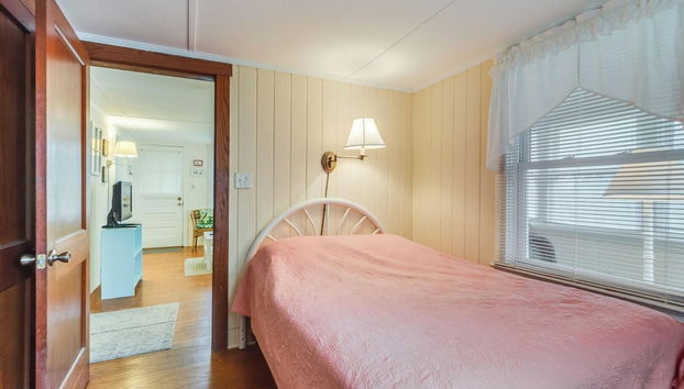 Laurel Street Garage APT 210 - Foto 2, Habitación