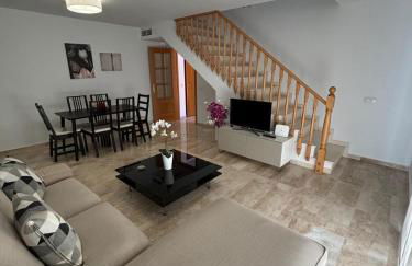 Ático Dúplex en playa Las Chapas - Foto 7