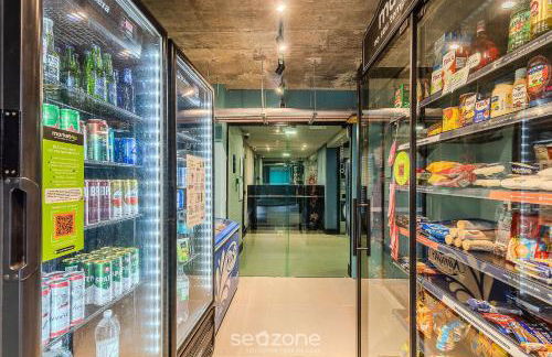 RUP - Equipped Studios in Building with Pool - Photo 20