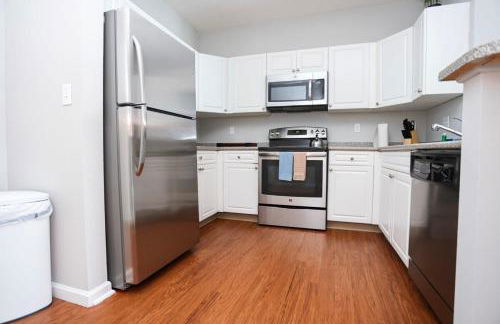 Comfortable Apartment with Pool Gym & other Amenities #3304 - Foto 6