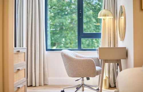 Arden House - Luxury Home with Hot Tub - Games Room - Fire Pit - Photo 15