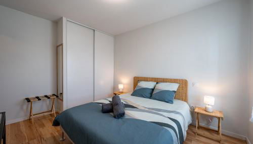 Le Saint Exupéry - T3 Centre Ville Avec Balcon + Parking Gratuit - Foto 5, towels