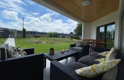 La llosina Vivienda Vacacional alquiler íntegro - Foto 3