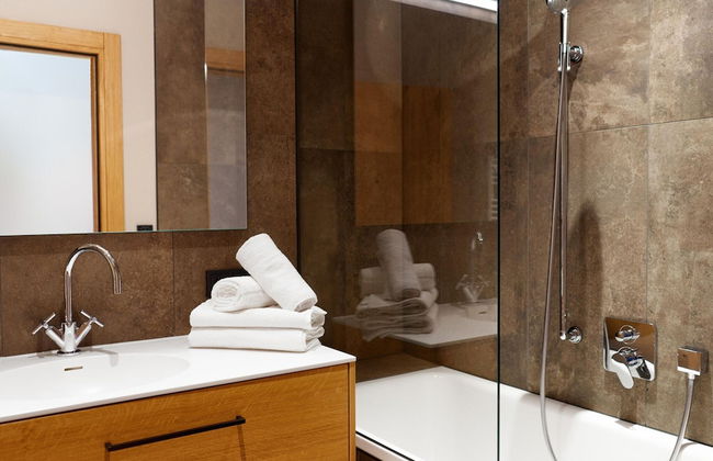 Apartment in Schrocken Near Ski Arlberg - Photo 7