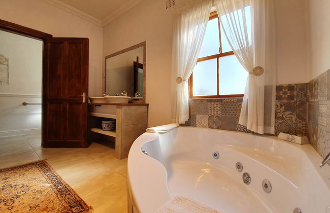 Berluda Farmhouse & Cottages - Photo 41