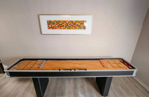 Modern Dallas 2BR Patio, Pool & Secure Parking - Foto 29