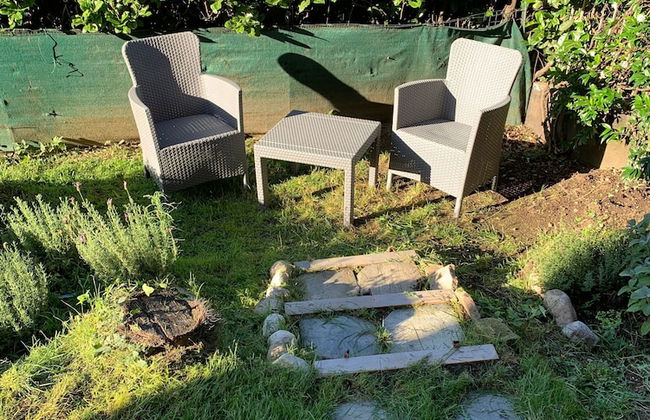 Between Nature And City - Apartment With Garden - Foto 15