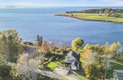 Spacious Oceanfront Home Stunning Sunset Views - Foto 7