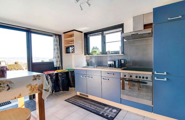 Holiday Home With Garden - Photo 7