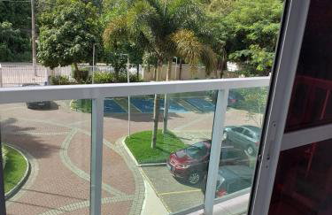 SUÍTE RIOCENTRO- ÓTIMA LOCALIZAÇÃO- BARES E PRAIAS - Foto 3