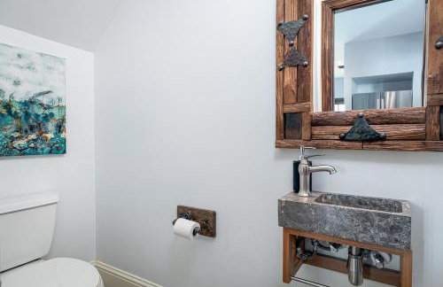 Modern Elegance Prime Location in Carrollton - Foto 15