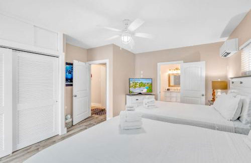 Paradise Point - Luxury Oceanfront Estate - Pool, Dock, Outdoor Kitchen & Family Amenities - Foto 28