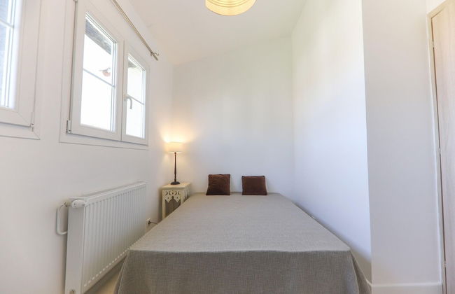 Attractive Holiday Home in Port Grimaud With Jetty - Photo 6