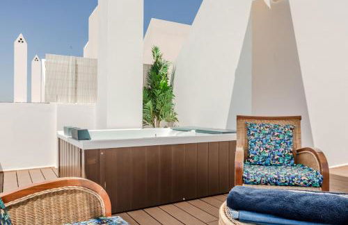 SeaScape Villa Private Pool & Rooftop Jacuzzi with sea view near Manta Rota Beach - Foto 45