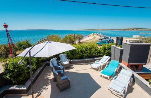 MY DALMATIA - Beach house Festini with private jacuzzi & sea view - Foto 15