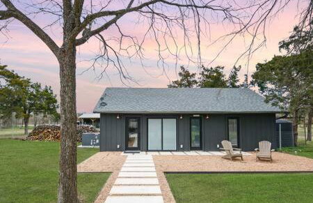 Hot Tub Pool + Firepit + Gameroom ~ Guesthouse - Foto 49