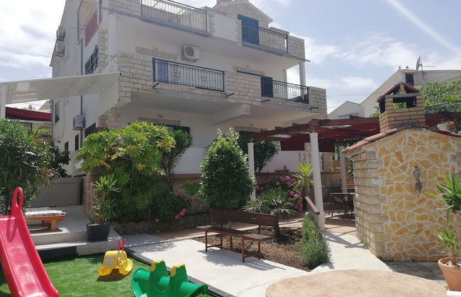 Modern Apartment With Pool and Terrace - Foto 29