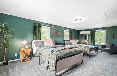 Spacious 4 Bedroom Sleeps 10 with Sauna and Hot Tub - Foto 39