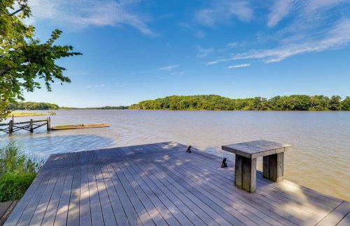 Waterfront Millington Vacation Rental with Hot Tub! - Foto 2