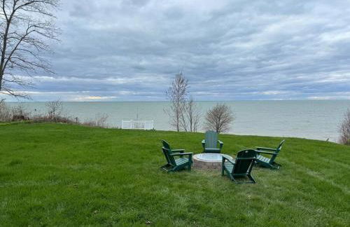 Home away on Lake Ontario - Foto 21