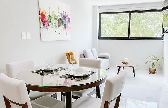 Level luxury condos - Photo 26