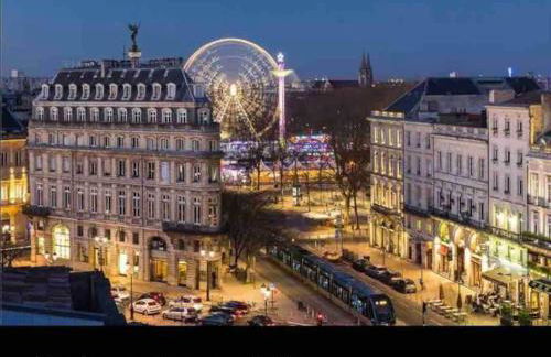 Chalet cosy secteur calme TRAM A 120 m gare aéroport - Foto 16