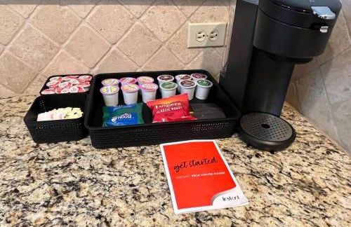 Home Away From Home-Cozy 2 BDRM Condo/Med Cntr/NRG - Foto 8