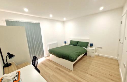 FlexiLux Stays - Luxury Brand New Apt L1B233 - Foto 13