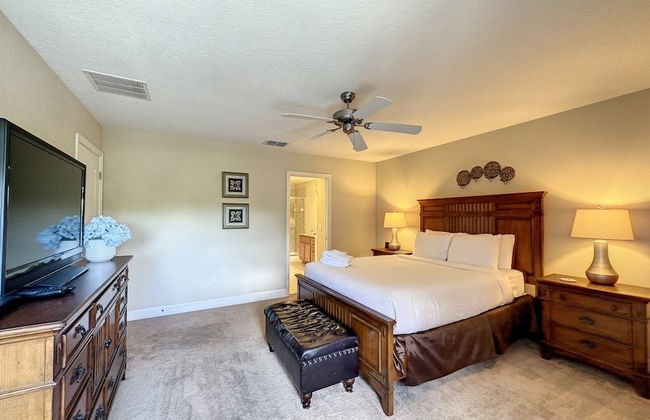 4 Bed 4 Bath With Private Pool/spa 4 Bedroom Home by RedAwning - Foto 11