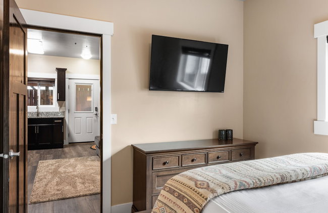 The Yellowstone Hideaway Unit C - Foto 9