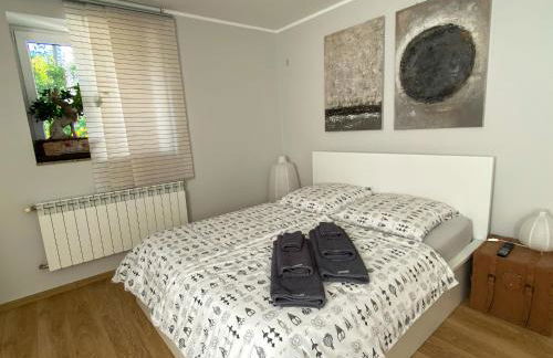 Green Caroline - Photo 20